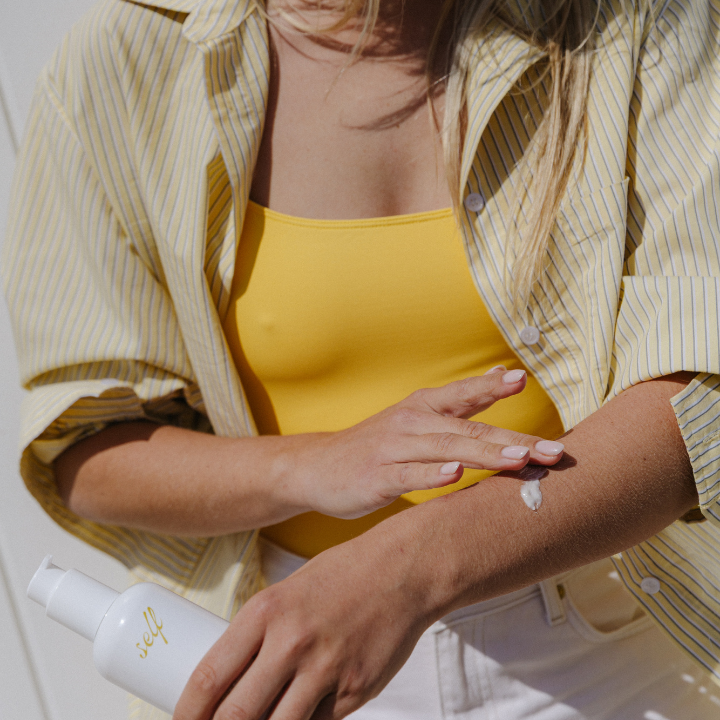 SOOTHING BODY LOTION - hydrates and nourishes